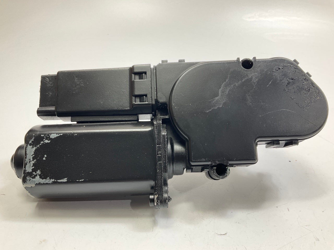 REMAN. Cardone 40-1026 Rear Window Back Glass Wiper Motor