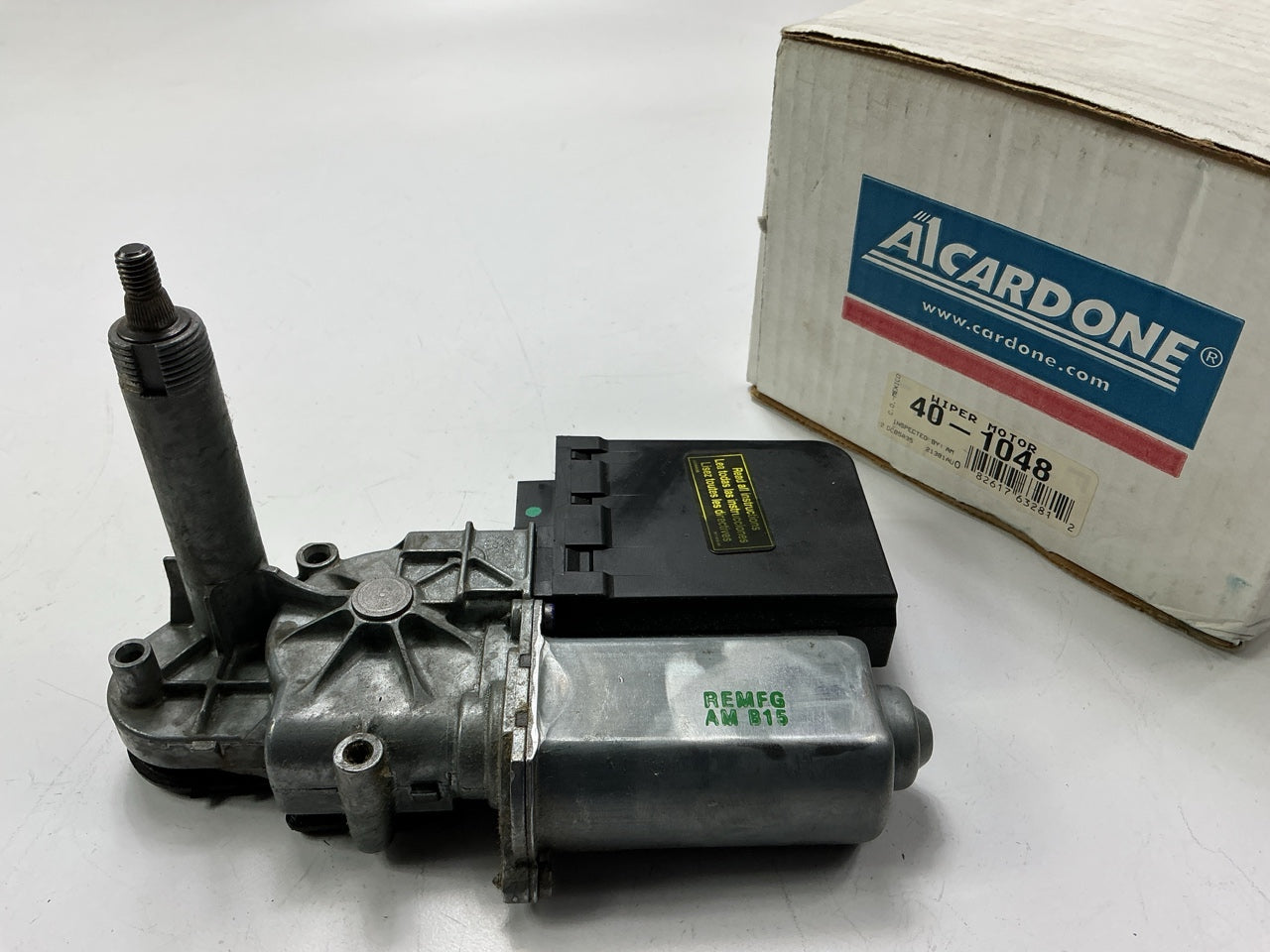 REMAN. Cardone 40-1048 Rear Back Glass Wiper Motor - 2000-2003 Suburban, Yukon