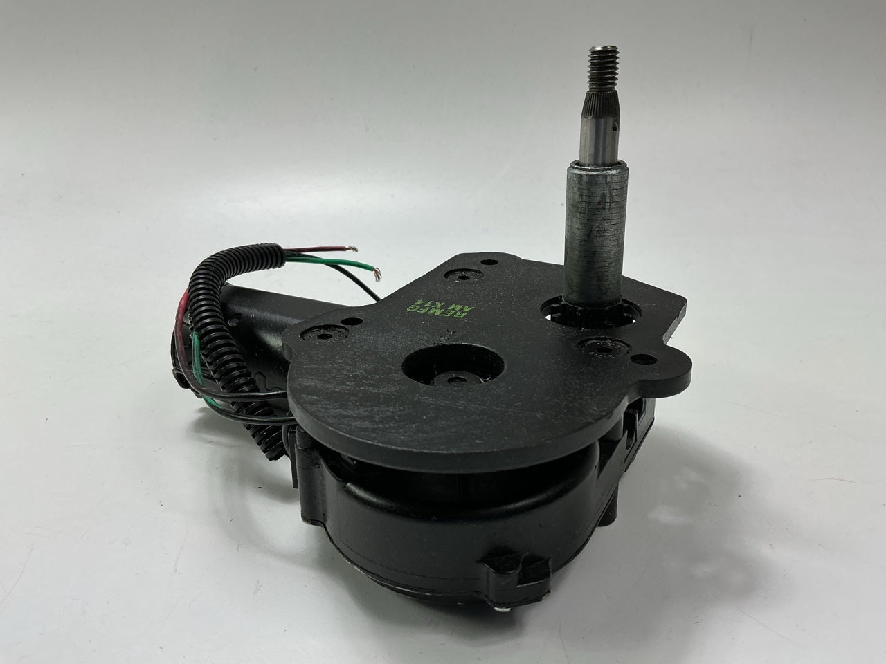 REMAN. Cardone 40-3018 Rear Back Glass Wiper Motor On Rear Liftgate