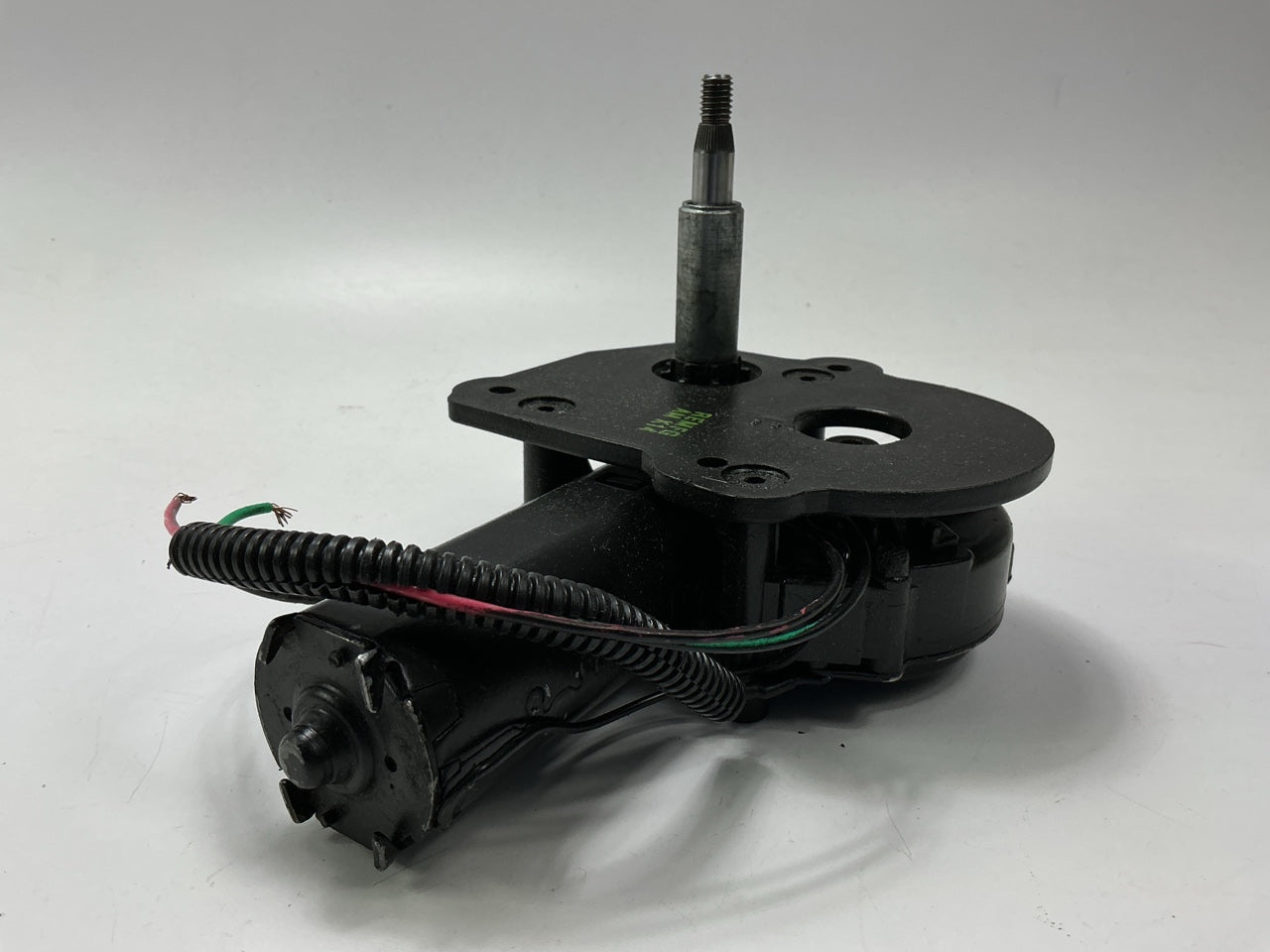 REMAN. Cardone 40-3018 Rear Back Glass Wiper Motor On Rear Liftgate