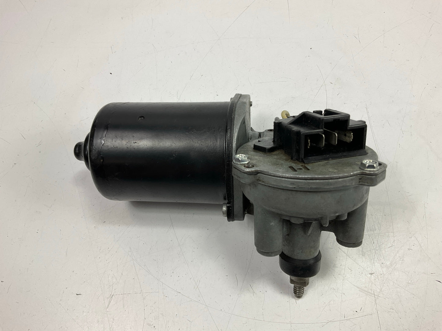 REMAN. Cardone 40-388 Front Windshield Wiper Motor