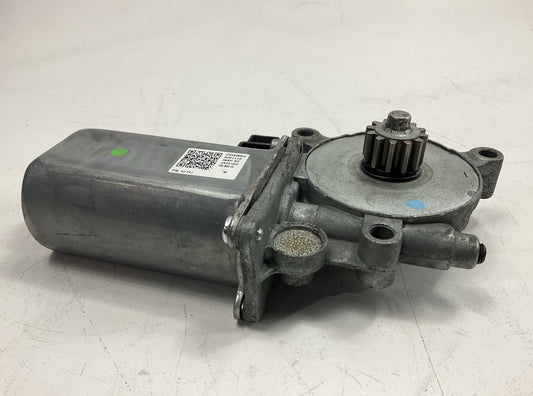 Cardone 42-147 Rear Right Power Window Motor 82325, 742-140, 12362293, 22155408