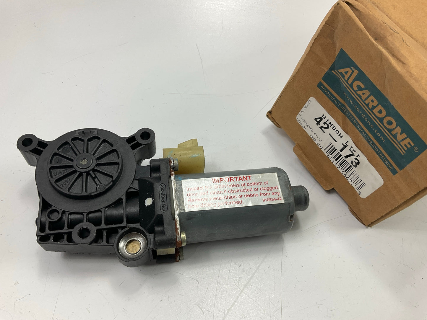 REMAN. Cardone 42-173 Front Right Power Window Motor - 2000-2007 Monte Carlo