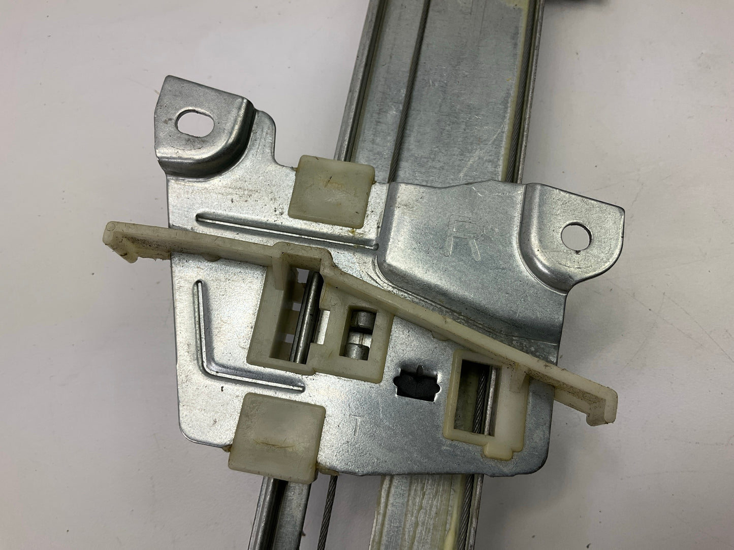 REMAN. Cardone 42-3051R Front Right Power Window Motor & Regulator 97-02 Escort