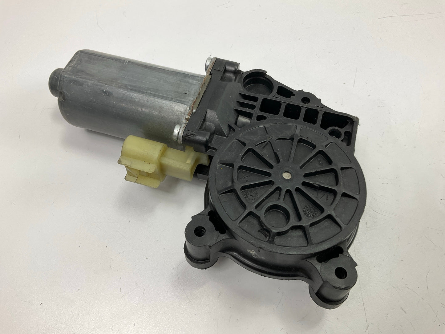 REMAN. Cardone 42-473 Front Left Drivers Side Power Window Motor