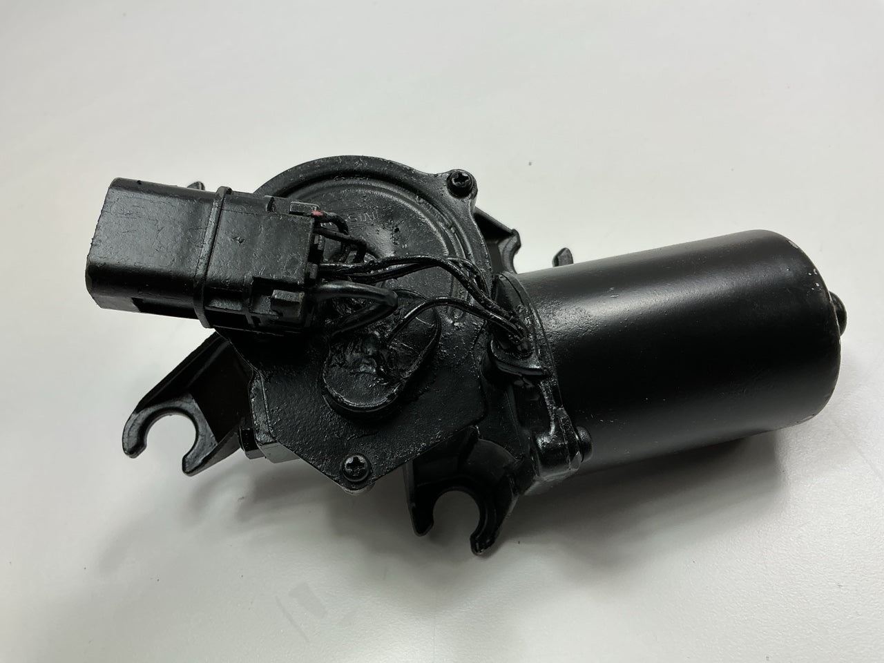 REMAN. Cardone 43-1253 Windshield Wiper Motor For 1993-1994 Nissan Altima