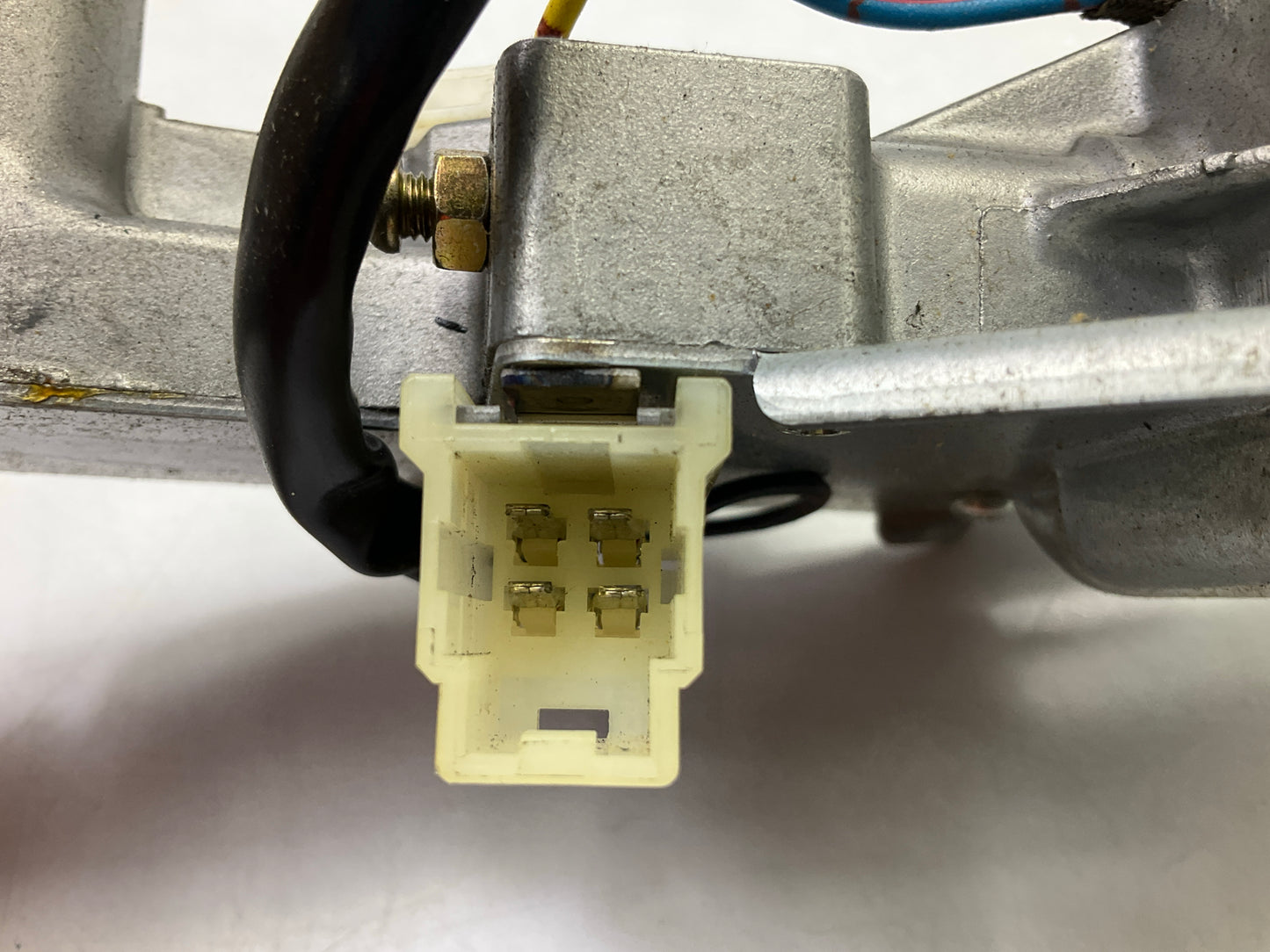 REMAN. Cardone 43-4327 Rear Back Glass Wiper Motor