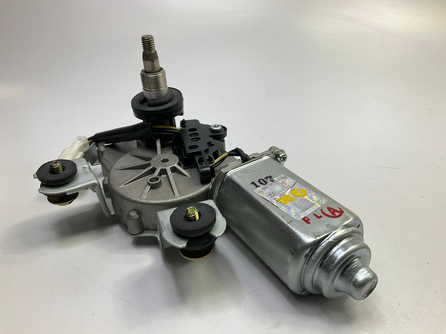 REMAN. Cardone 43-4511 Rear Back Glass Wiper Motor 04-05 Verna 00-05 Accent