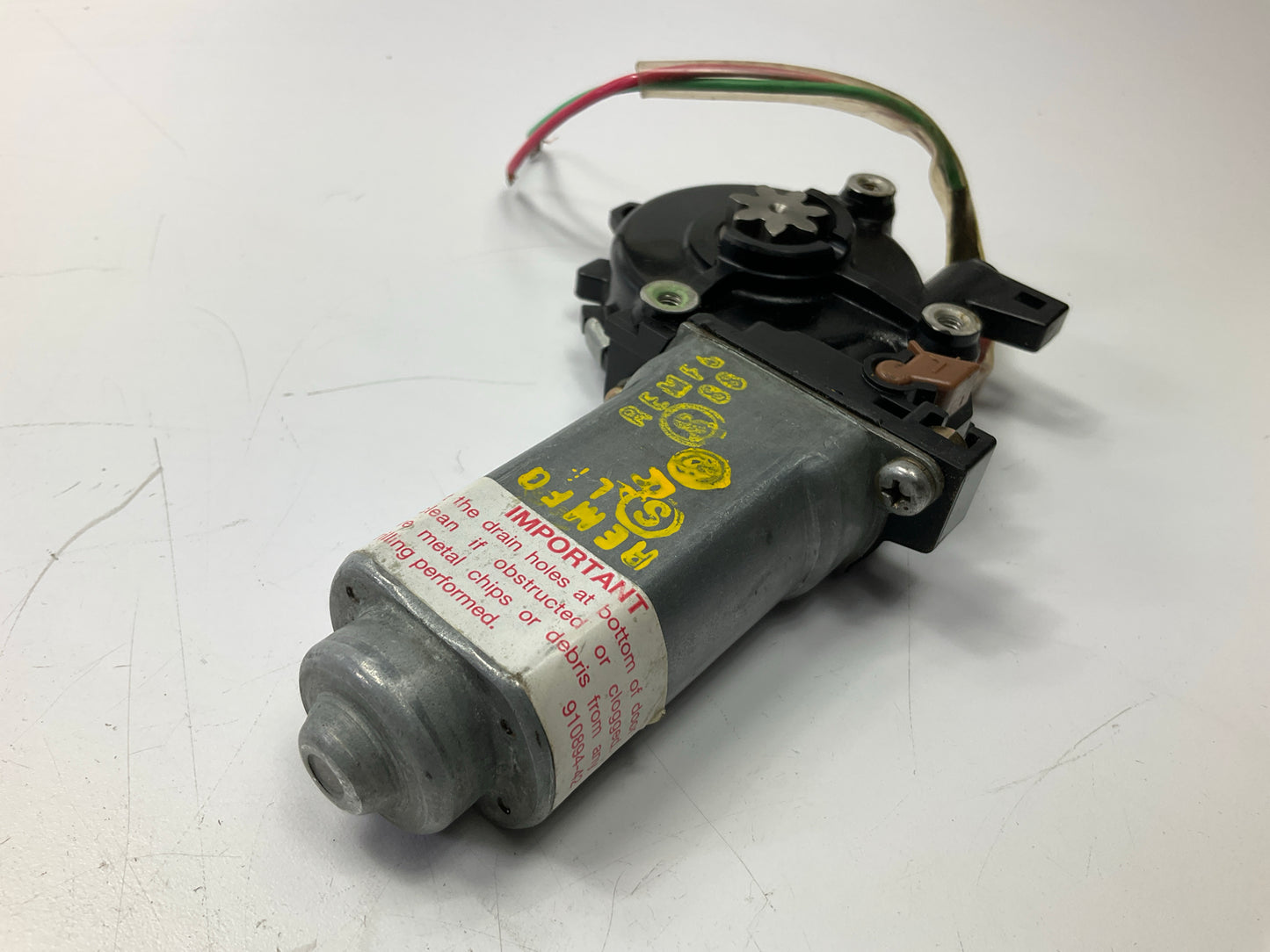REMAN. Cardone 47-1127 Rear Left Drivers Side Power Window Motor