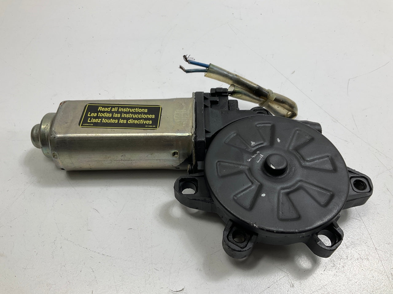 REMAN. Cardone 47-1351 Left Drivers Side Power Window Motor