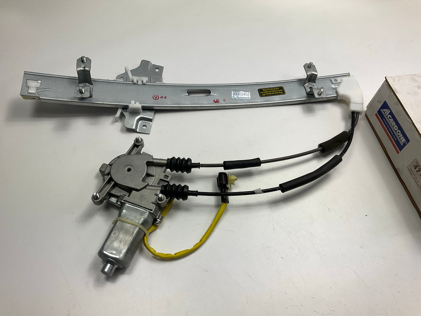 REMAN. Cardone 47-4530R Front Left Power Window Motor & Regulator 00-04 Spectra