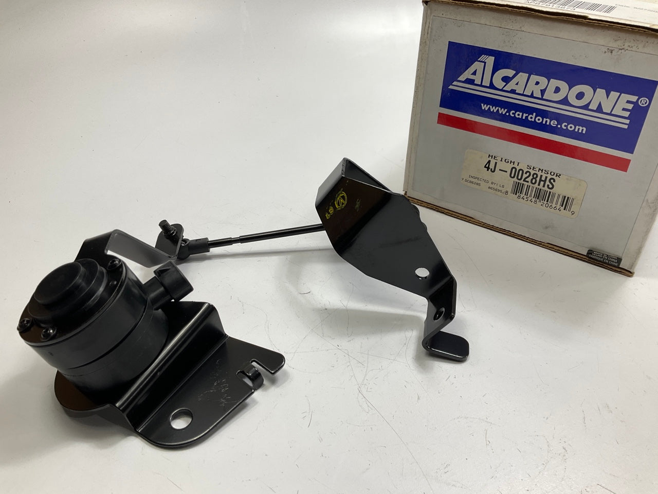 REMAN. Cardone 4J-0028HS Front Right Air Suspension Ride Height Sensor