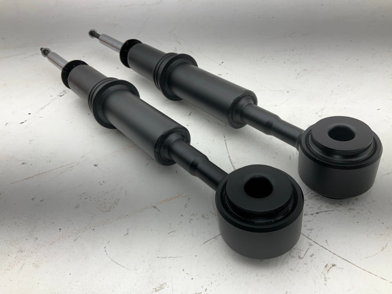 (2) Cardone 4J1000SK Front Suspension Shock Absorber 03-06 Lincoln Navigator 2WD