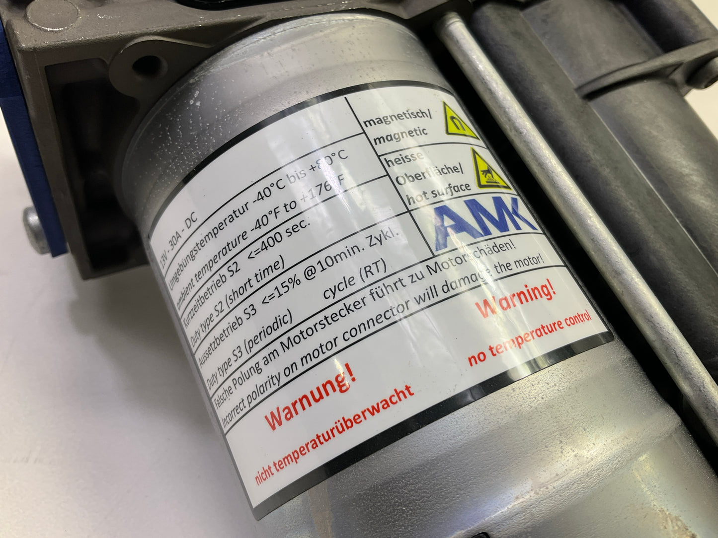 REMAN. Cardone 4J-2009C Air Suspension Compressor Pump 2513200904