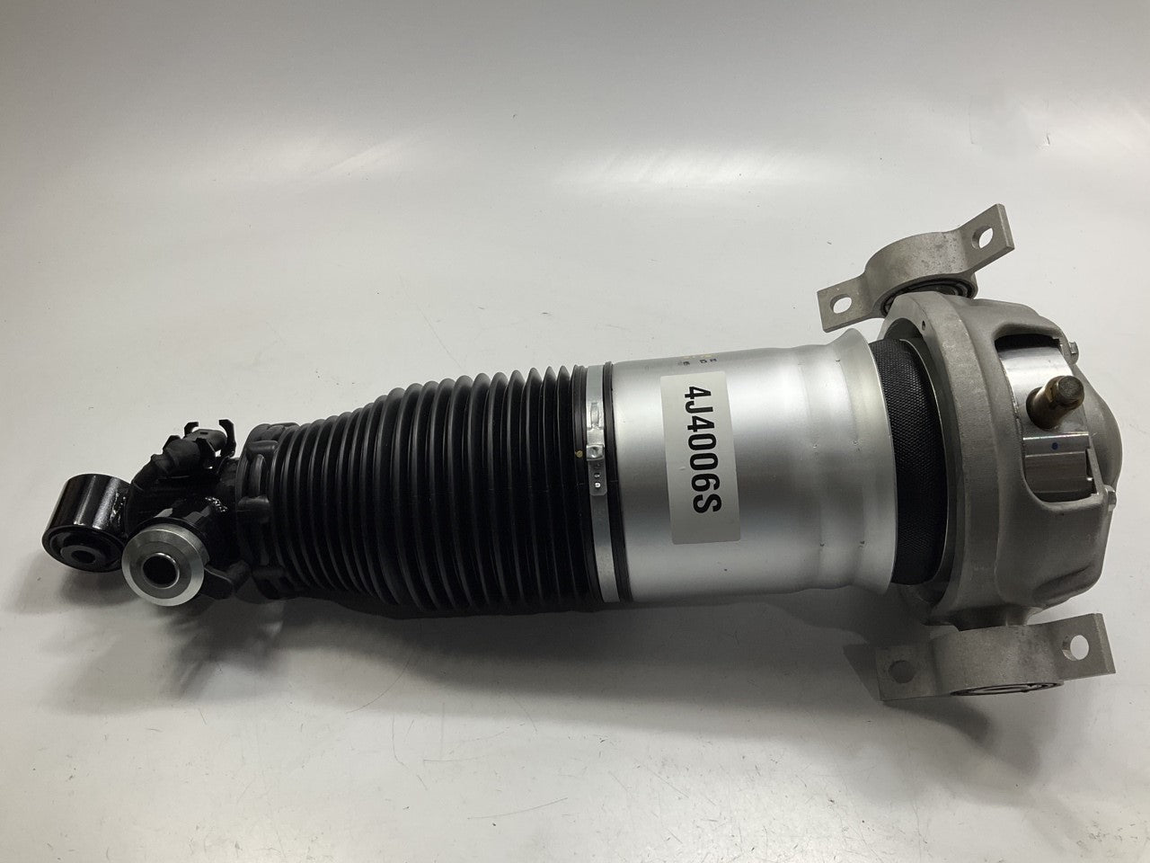 REMAN Cardone 4J-4006S Rear Left Air Suspension Strut - 2007-2015 Audi Q7 AWD
