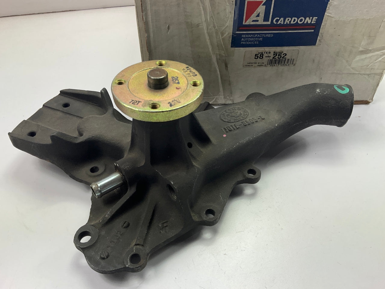 REMAN. Cardone 58-252 Engine Water Pump For 1970-1974 Ford L-Series 361 391-V8