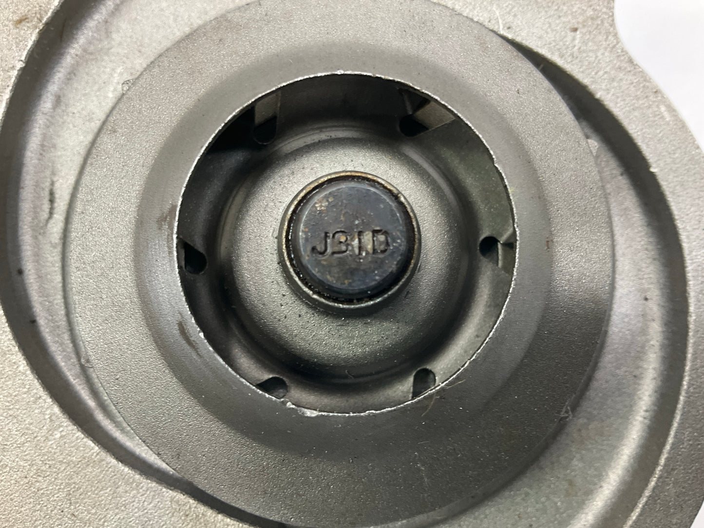 REMAN. Cardone 58-672 Engine Water Pump