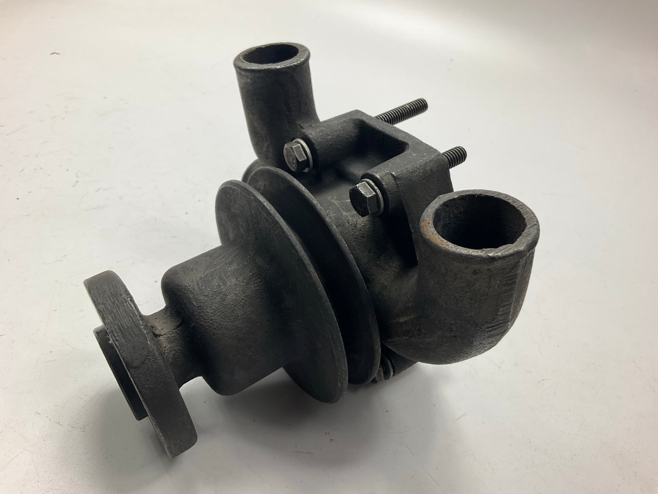 Cardone 59-8142 Engine Water Pump For 1969-1974 Massey Ferguson Tractor MF-135