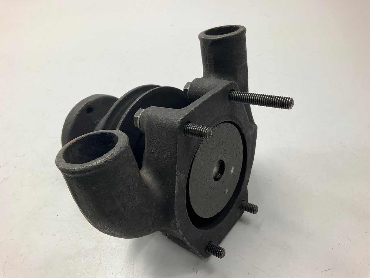 Cardone 59-8142 Engine Water Pump For 1969-1974 Massey Ferguson Tractor MF-135