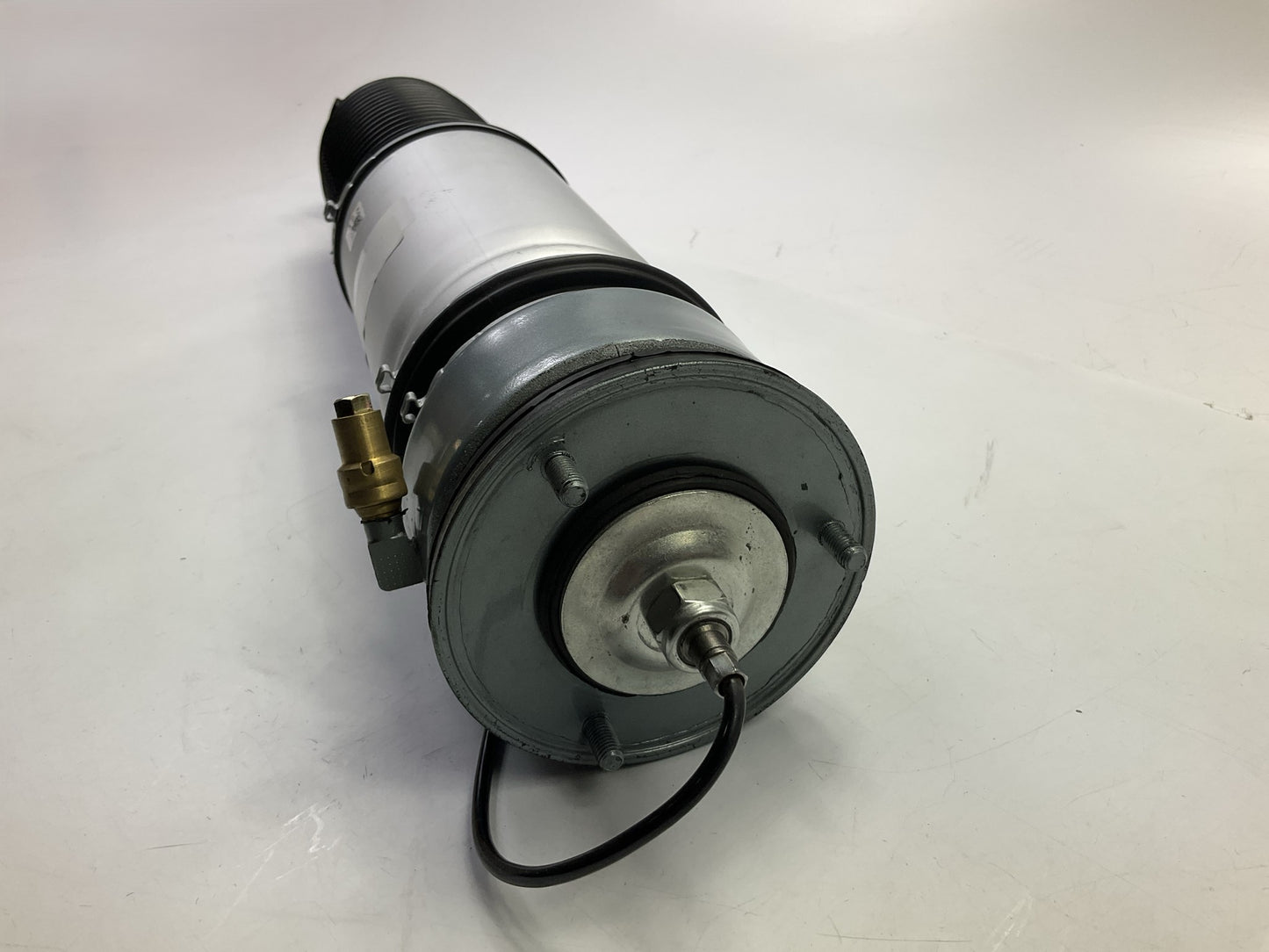REMAN. Cardone 5J-2019S OEM Rear Left  Air Suspension Strut - BMW E65 E66