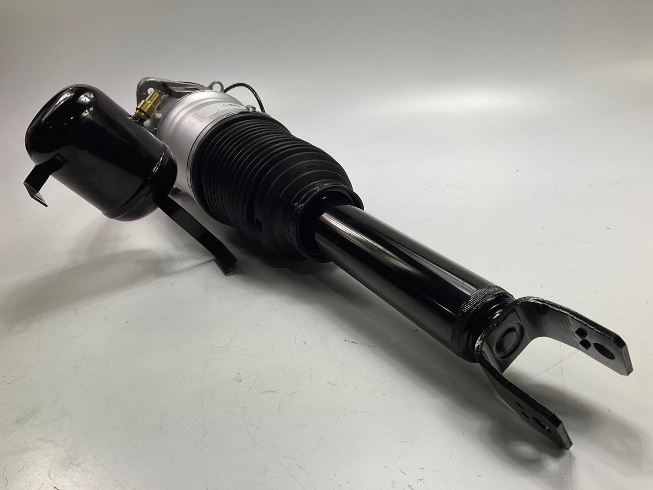 Cardone 5J-4007S Rear Left Air Suspension Strut Shock  04-10 Audi A8 Quattro AWD