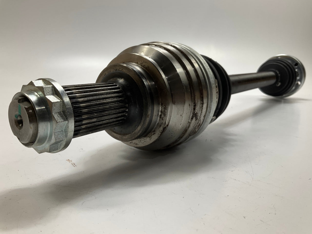 (2) REMAN. Cardone 60-9615 Rear CV Axle Shaft For 2000-2006 BMW X5 W/ AUTO TRANS