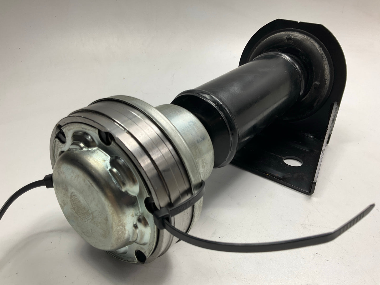 Cardone 65-7003 Rear Driveshaft - 1999-2001 Mercedes-Benz ML430. 02-05 ML500
