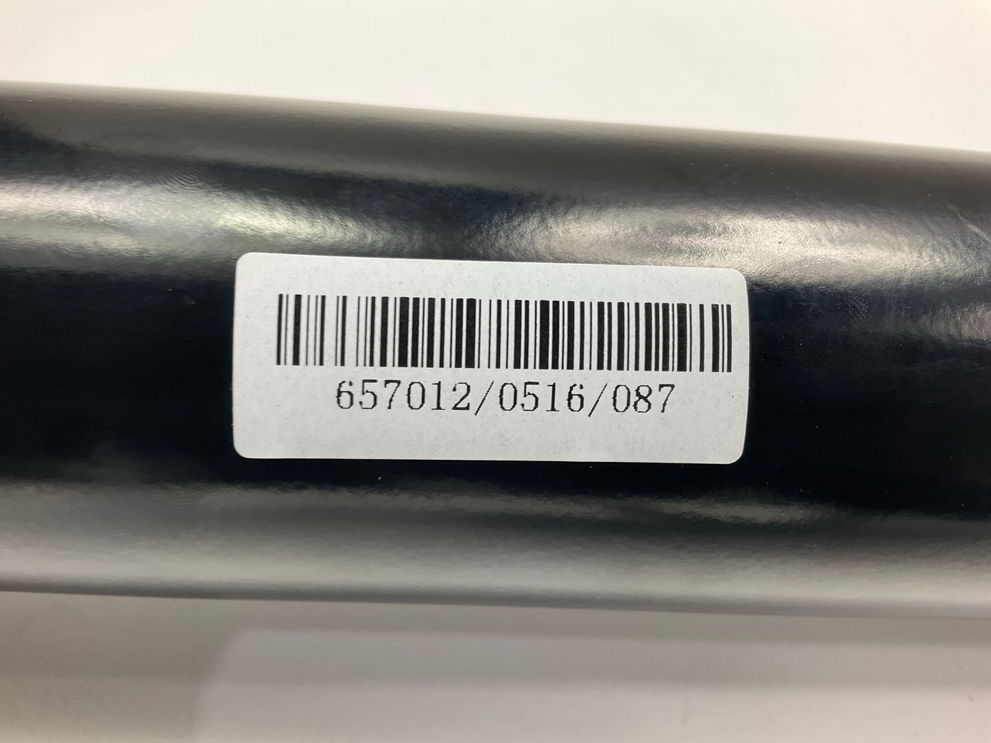 Cardone 65-7012 Front Driveshaft - 2004-2008 Volkswagen Touareg AWD V10 DIESEL