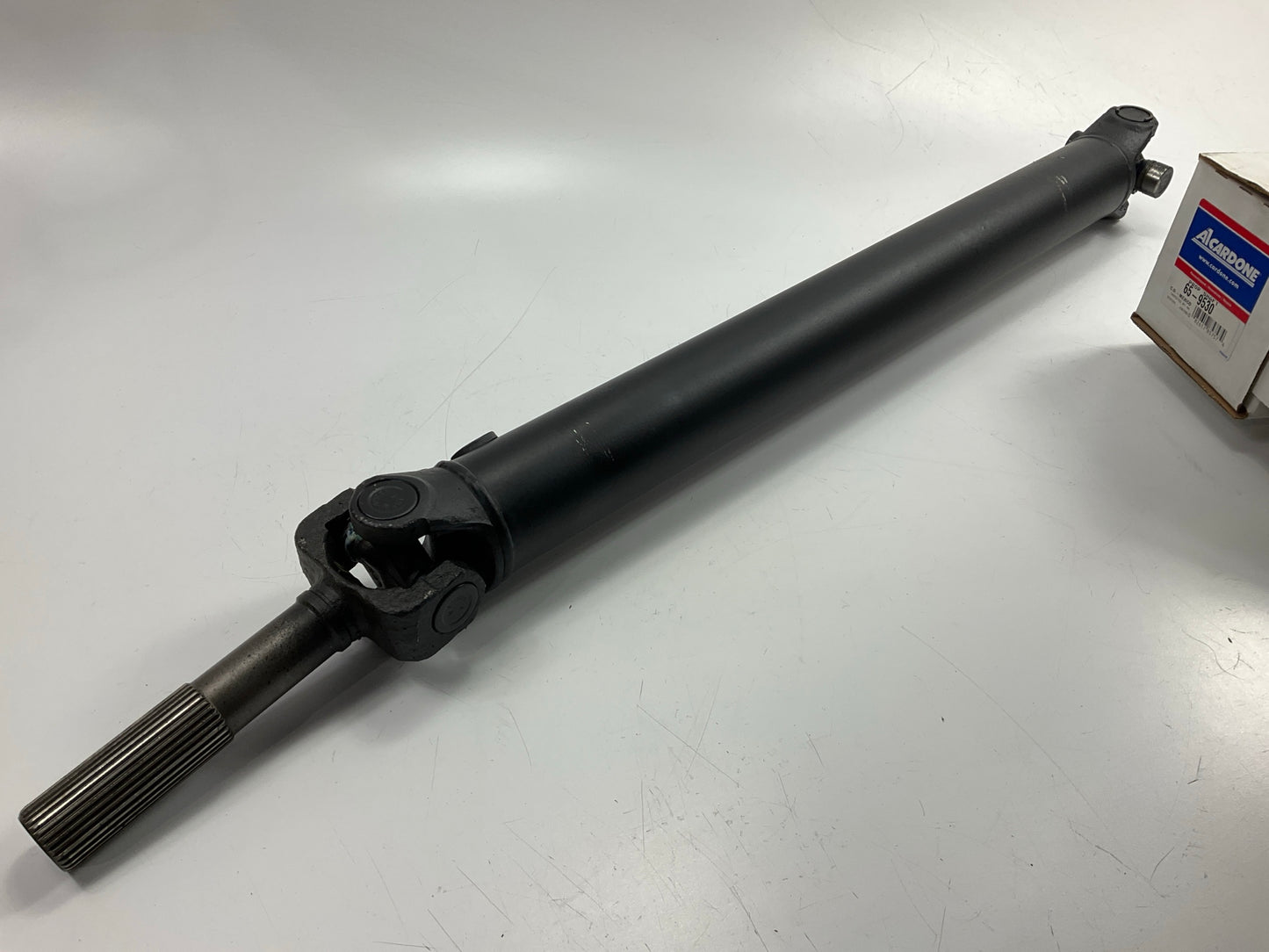 REMAN Cardone 65-9530 Front Driveshaft Prop Shaft 03-06 Suburban 1500, Yukon XL