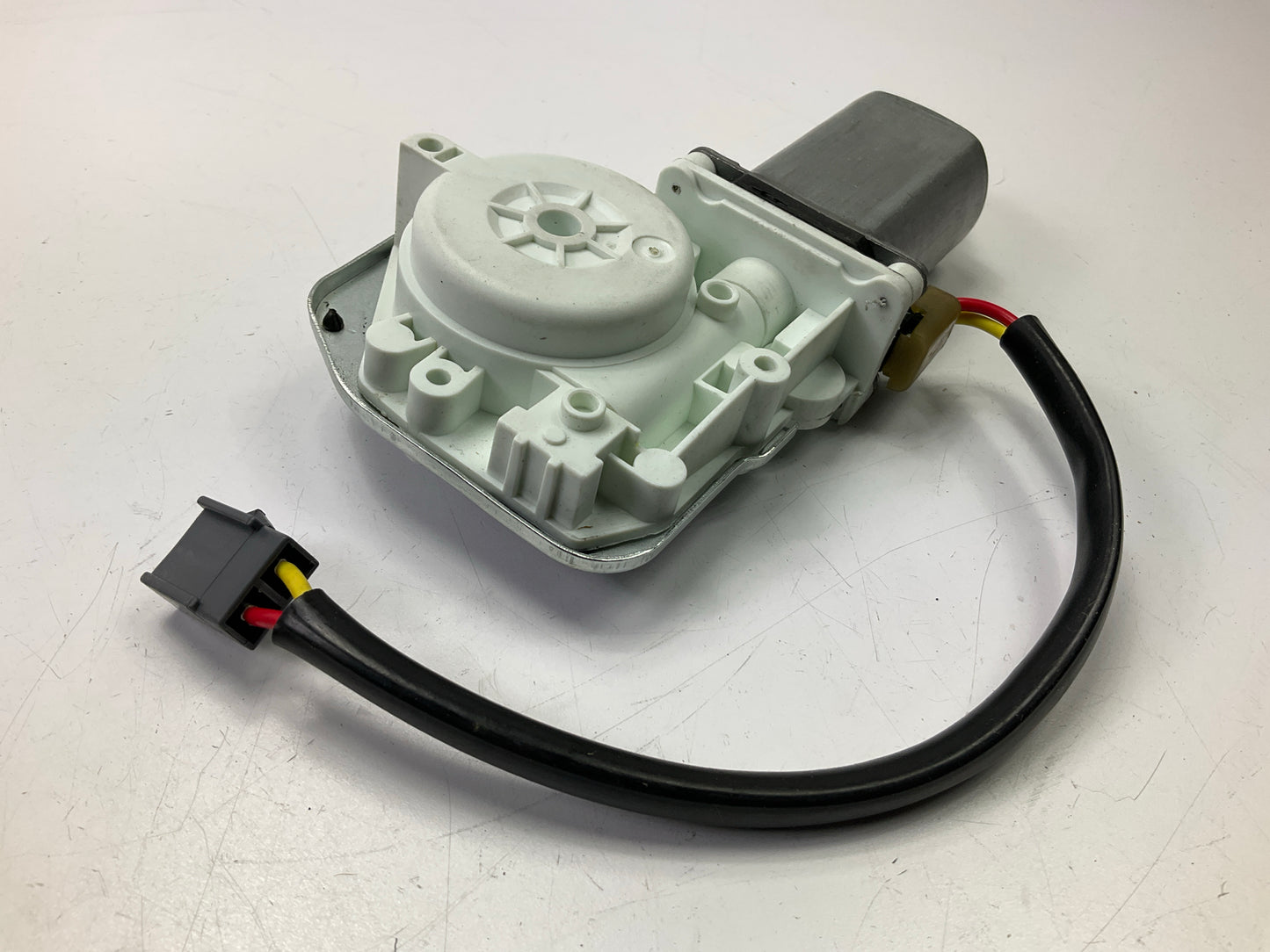 Cardone 82-379 Front Left Power Window Motor