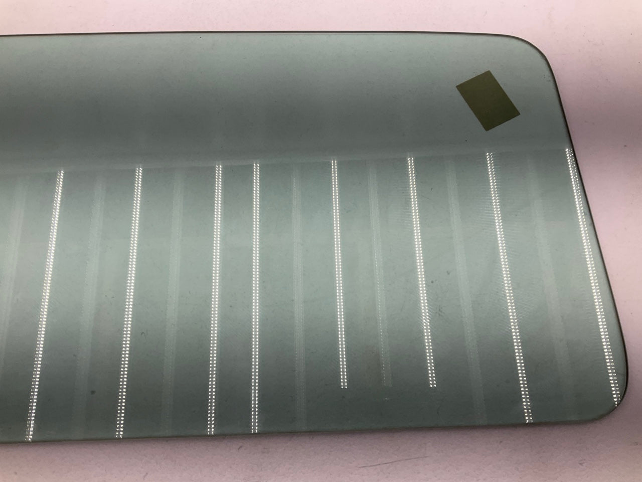 Carlite 1106T Rear Back Glass 1970-1973 Ford F800 900 FT900 LTL 9000 FT900 Truck