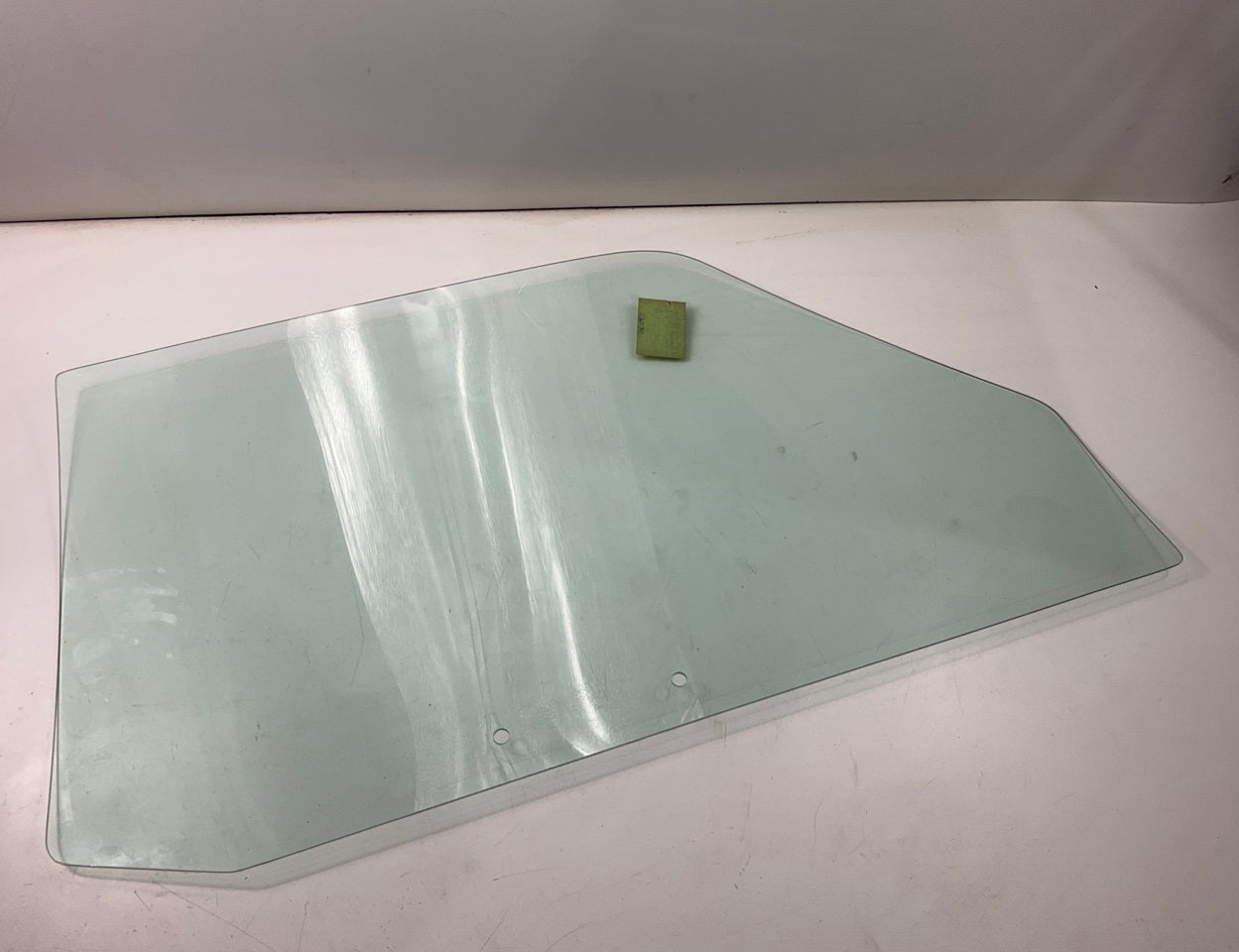 NOS - OEM Carlite D5866 Front Left Driver Side Door Glass 1979-1982 Ford Mustang