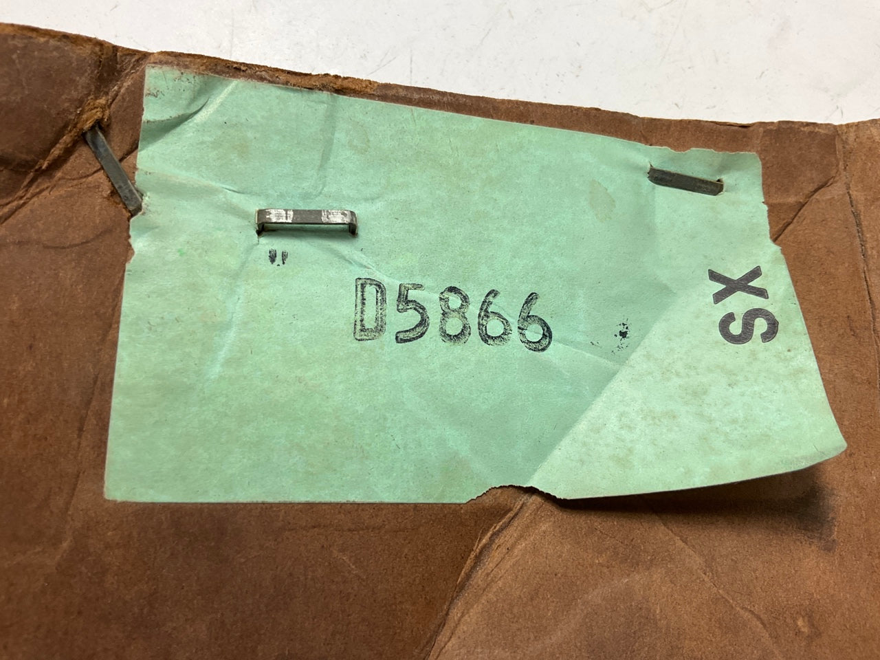 NOS - OEM Carlite D5866 Front Left Driver Side Door Glass 1979-1982 Ford Mustang