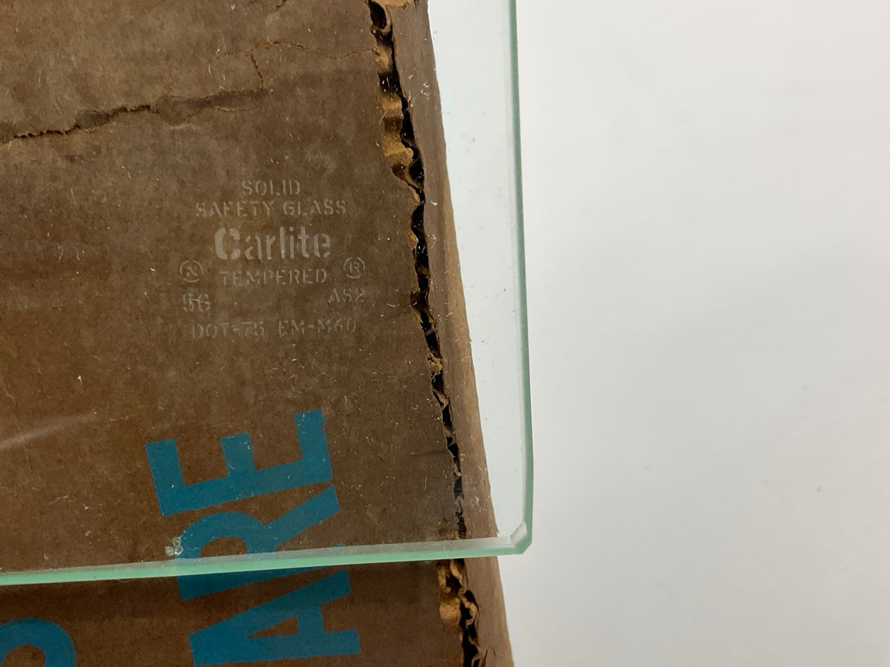 NOS - OEM Carlite V4831 Front Right Vent Window Glass 1973-79 F-250 F-350 Bronco