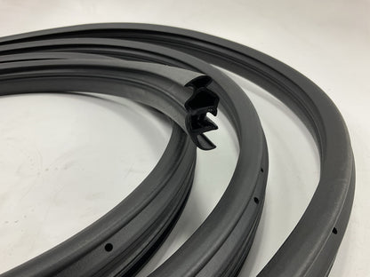 Carparts REPF450109 Front Right Door Mounted Weatherstrip Seal
