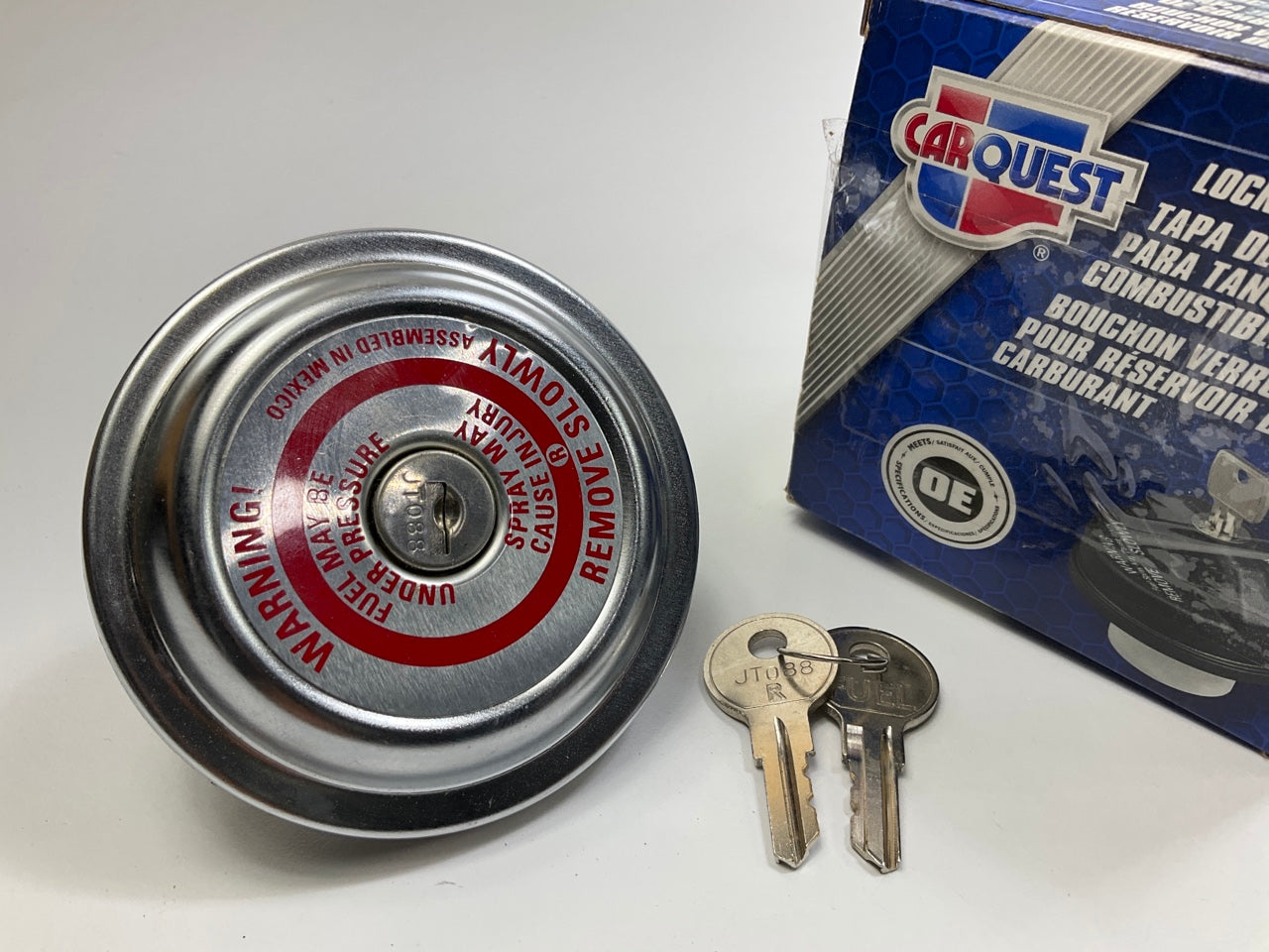 Carquest 10572 Locking Metal Fuel Tank Filler Gas Cap - With 2 Keys