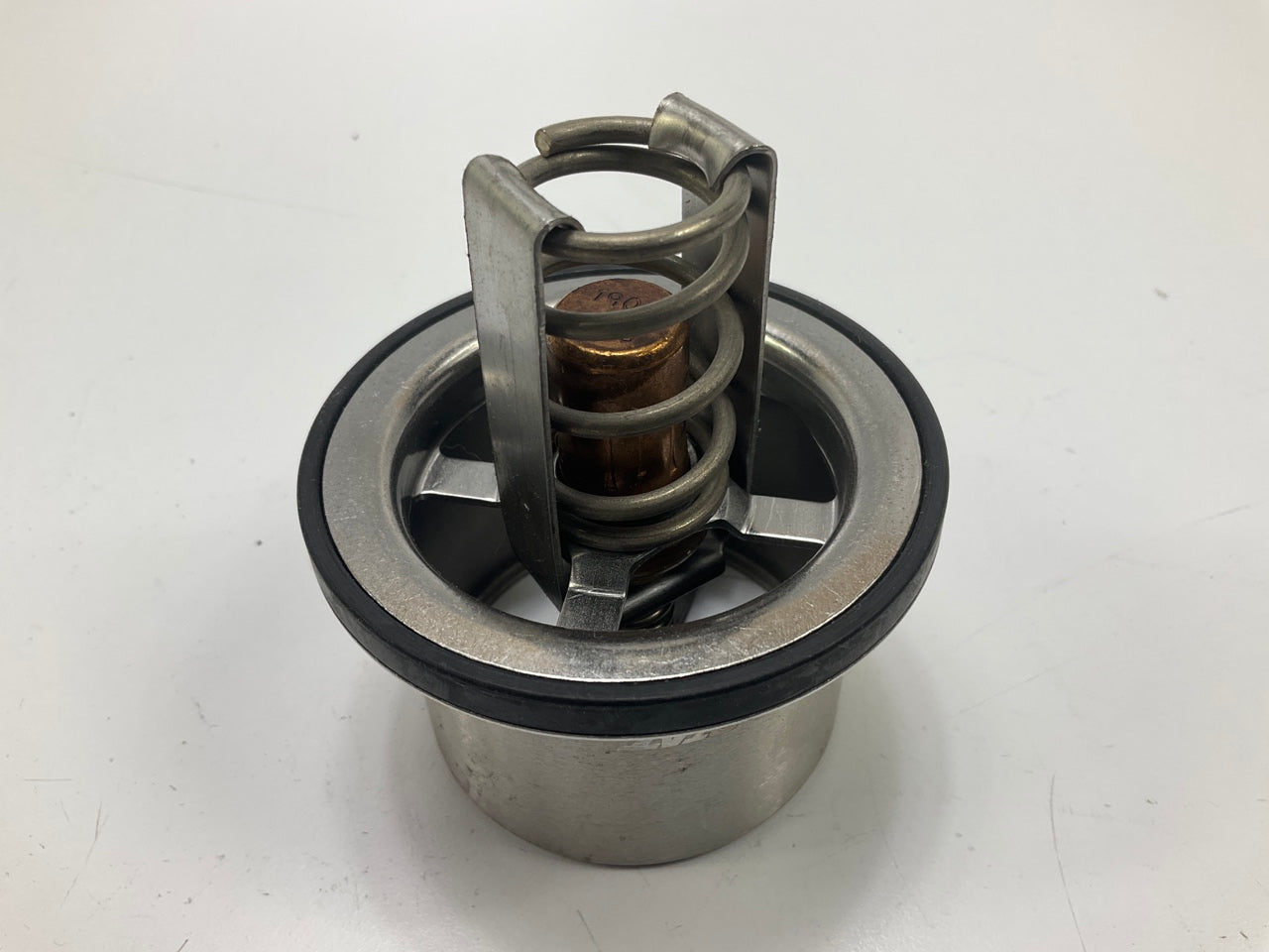 Carquest 15229 Engine Coolant Thermostat - 190 Degrees