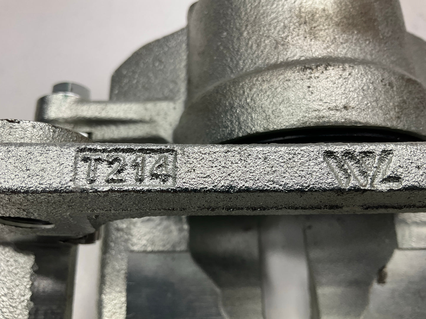 REMAN. Carquest 18-B4788 Front Left Drivers Side Disc Brake Caliper
