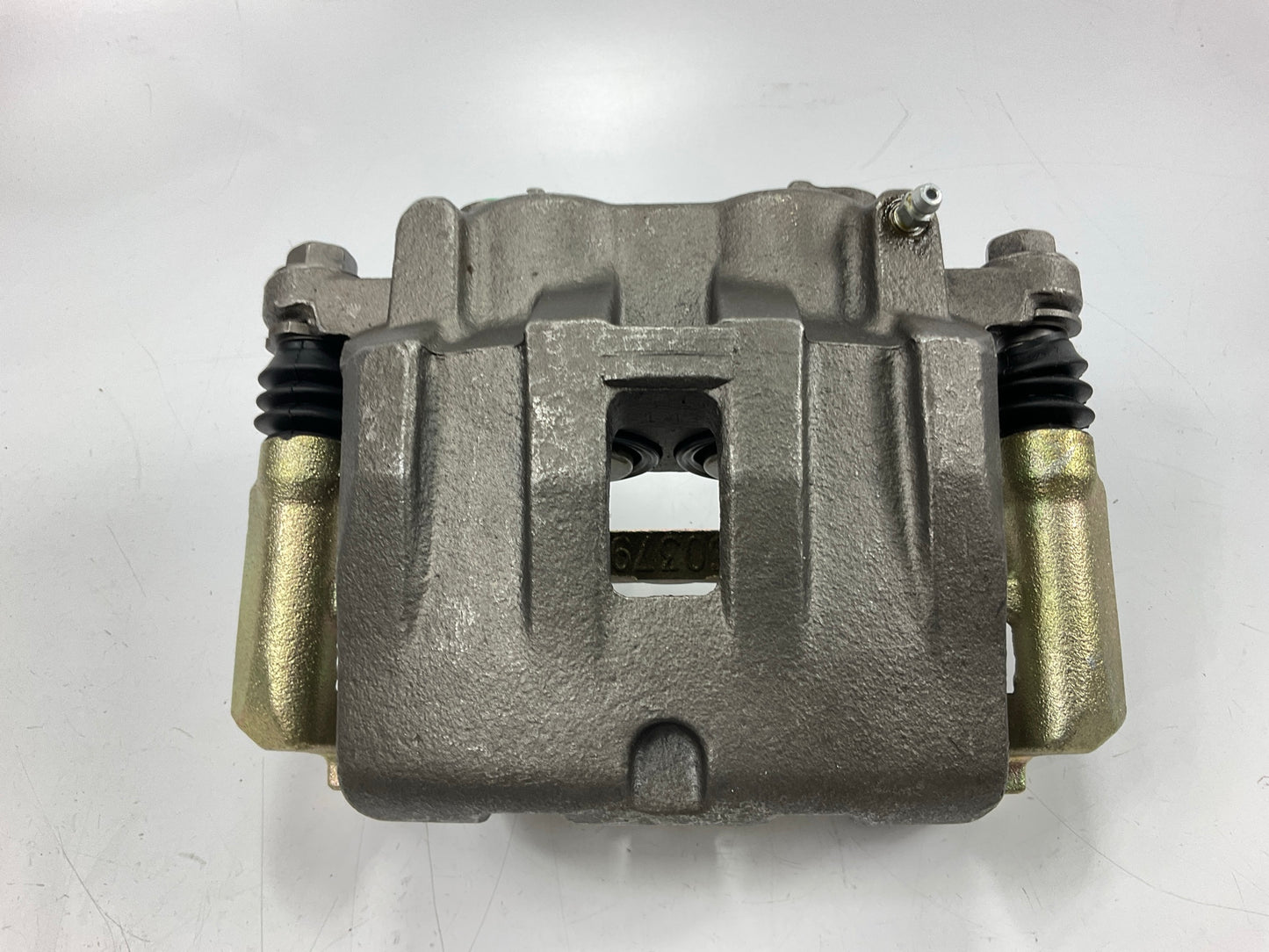 REMAN. Carquest 18-B4826 Front Right Brake Caliper For 1999-2004 Grand Cherokee