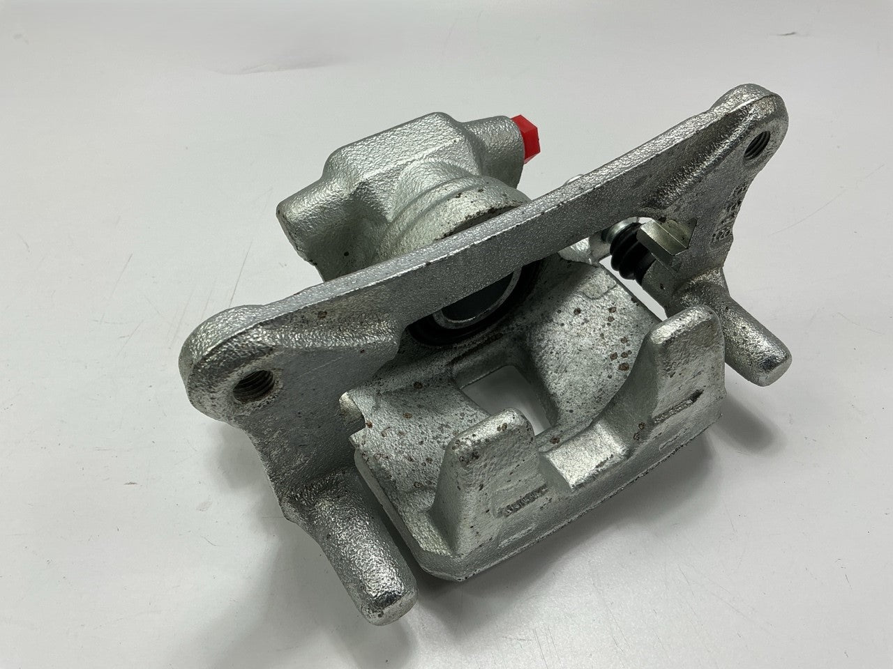 REMAN. Carquest 19-B3584 Rear Left Disc Brake Caliper
