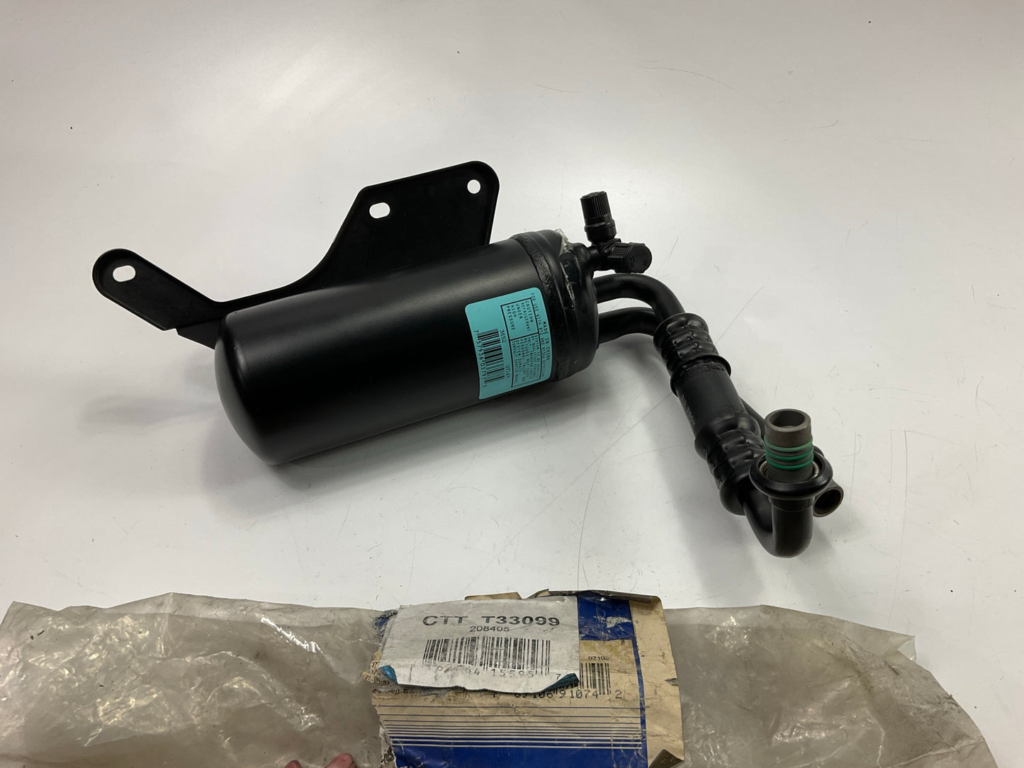 Carquest 208405 A/C Accumulator