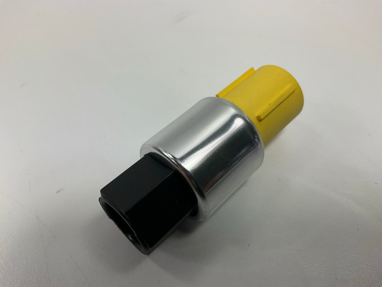 Carquest 220339 A/C Clutch Cycle Switch