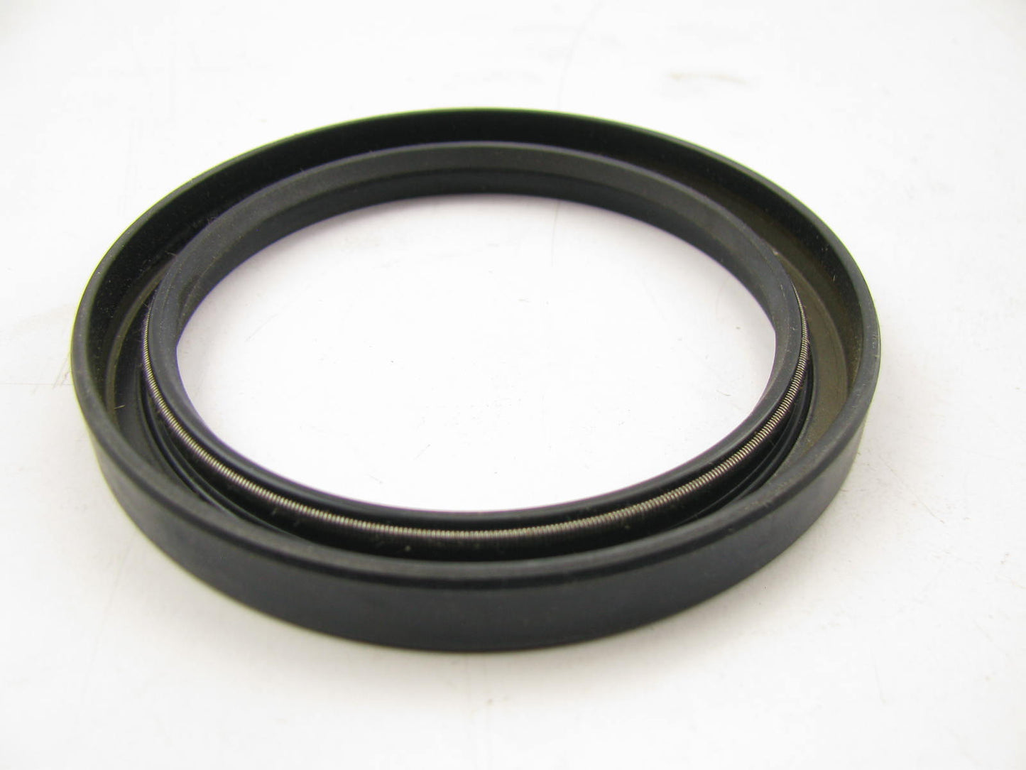 Carquest 227040 Engine Crankshaft Seal Rear