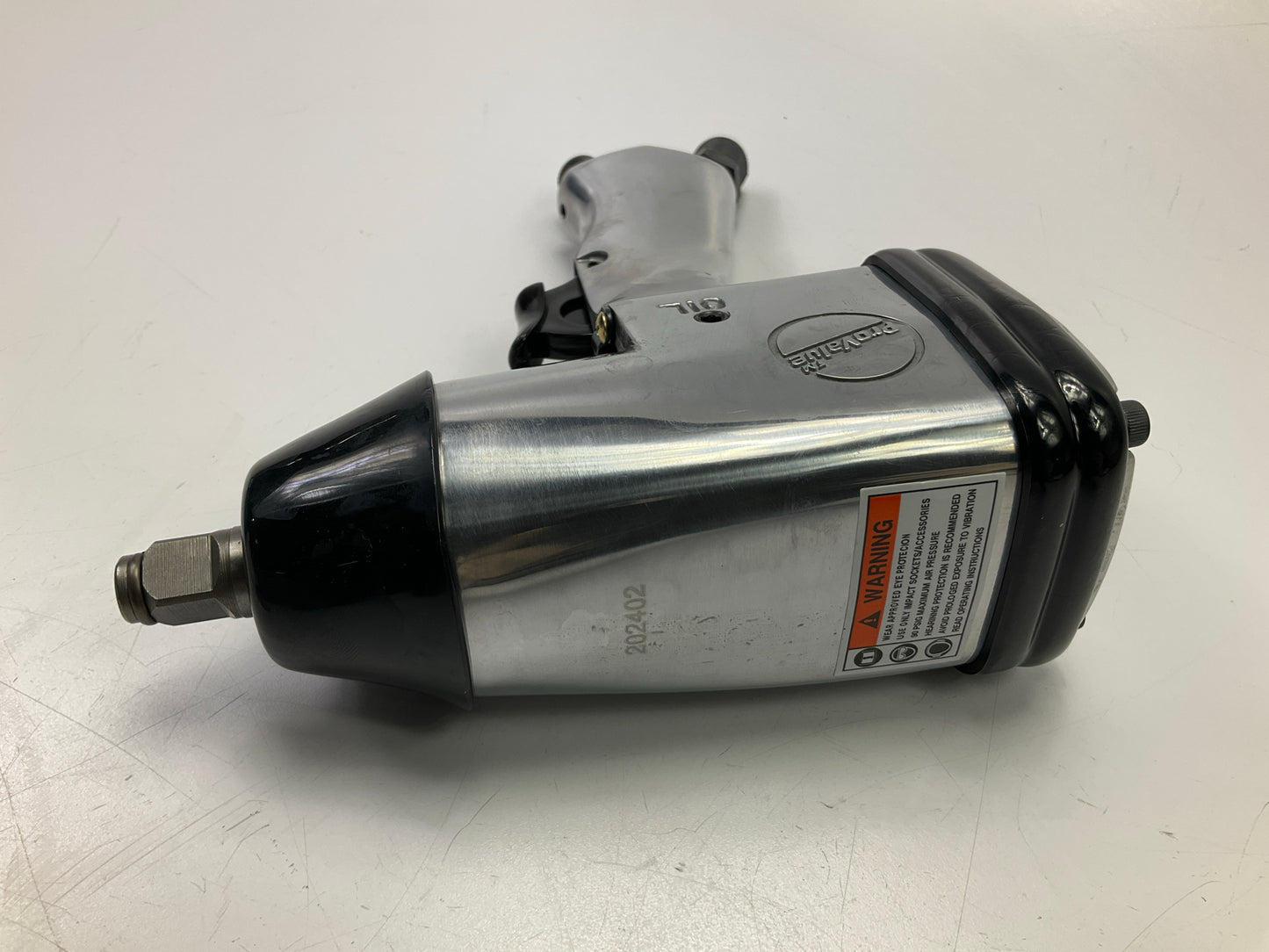 Carquest 2374-PV ProValue 2374 1/2'' Impact Wrench - 275 Ft Lbs Max Torque