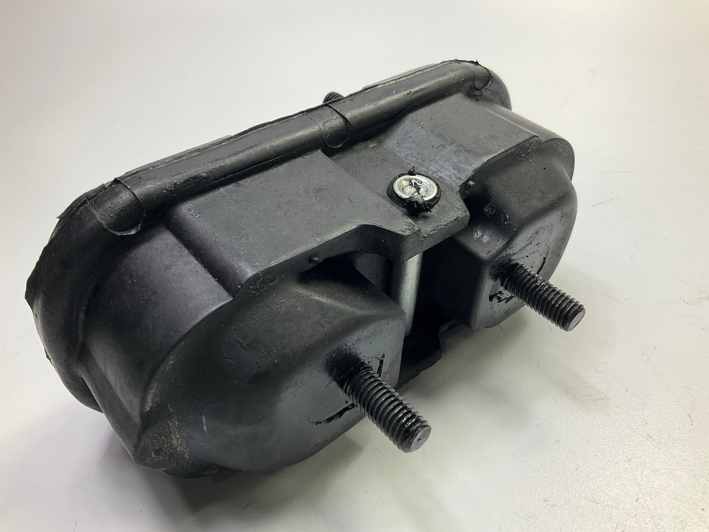 Carquest 2548 Front Engine Motor Mount
