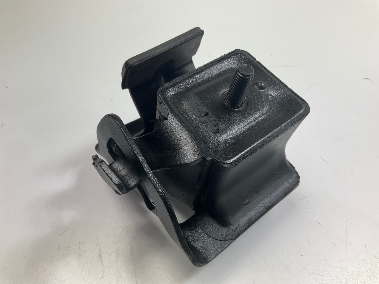 Carquest 31-3616 Rear Left Auto Trans Mount