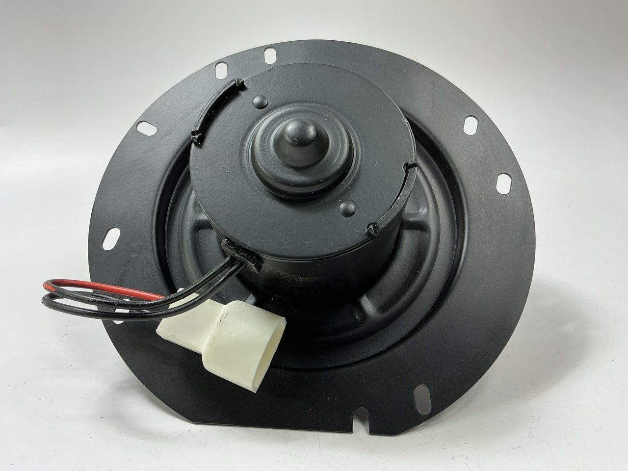 Carquest 35348 HVAC Blower Motor Without Wheel - Rear