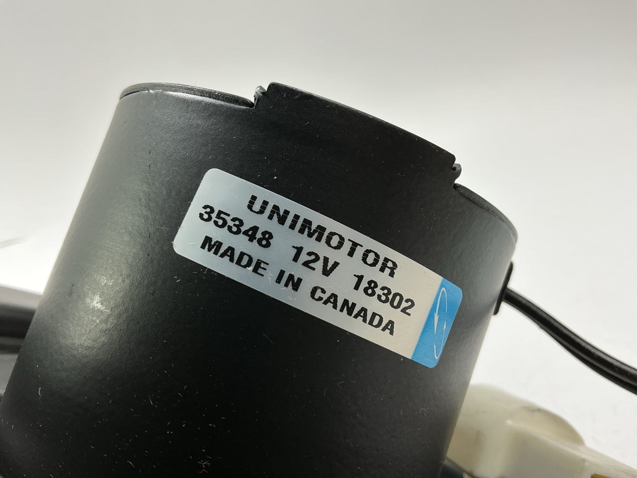 Carquest 35348 HVAC Blower Motor Without Wheel - Rear