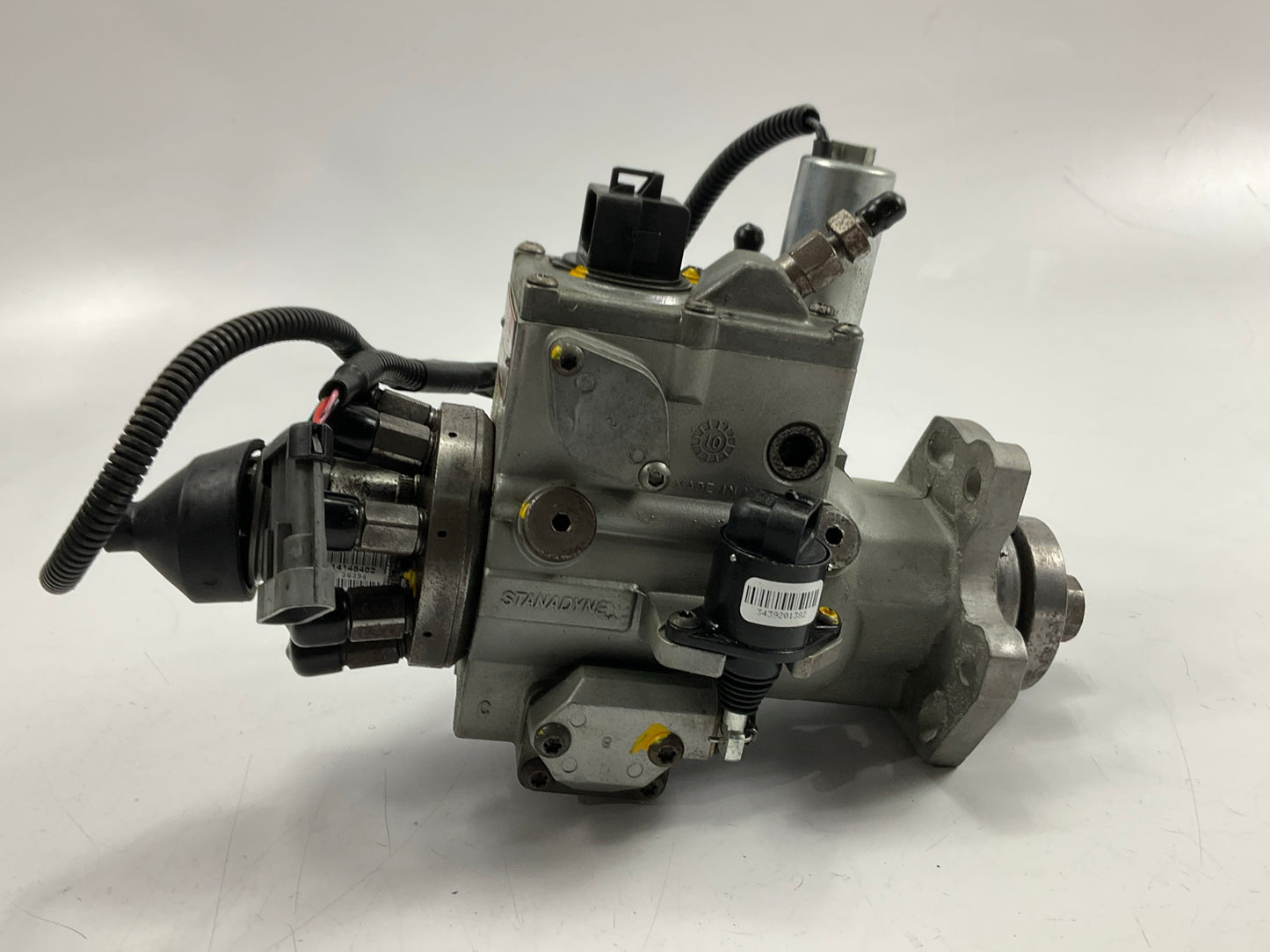 RIPPED BOOT SEE PHOTOS BWD 35520K Diesel Fuel Injector Pump 94-02 GM 6.5L DIESEL