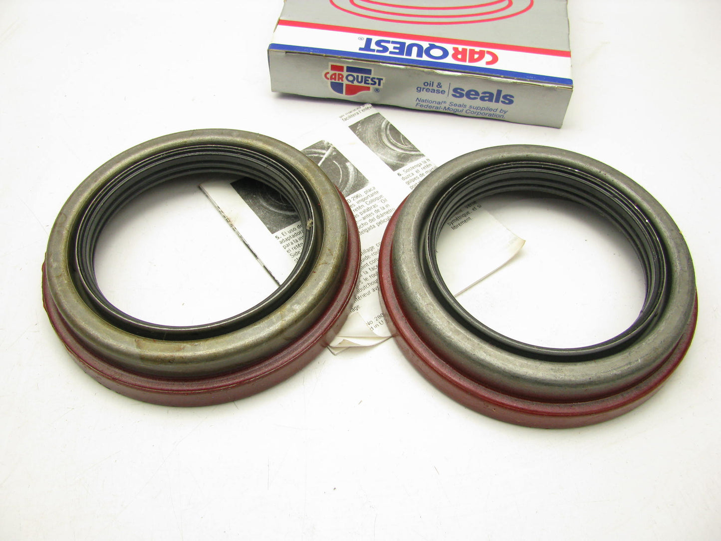 (x2) National / Carquest 370013A Oil Seal - 5.006'' OD X 3.3125'' ID X 0.9375''